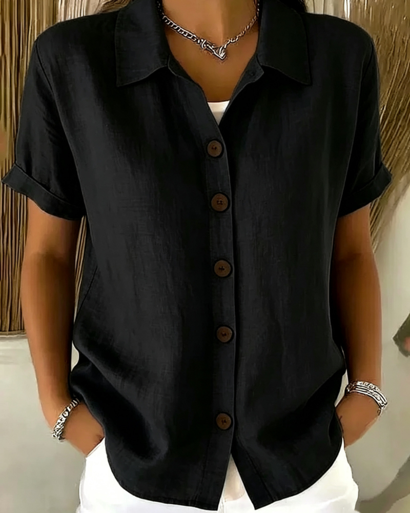 Zarla™ Knappebluse med Krage — Svart