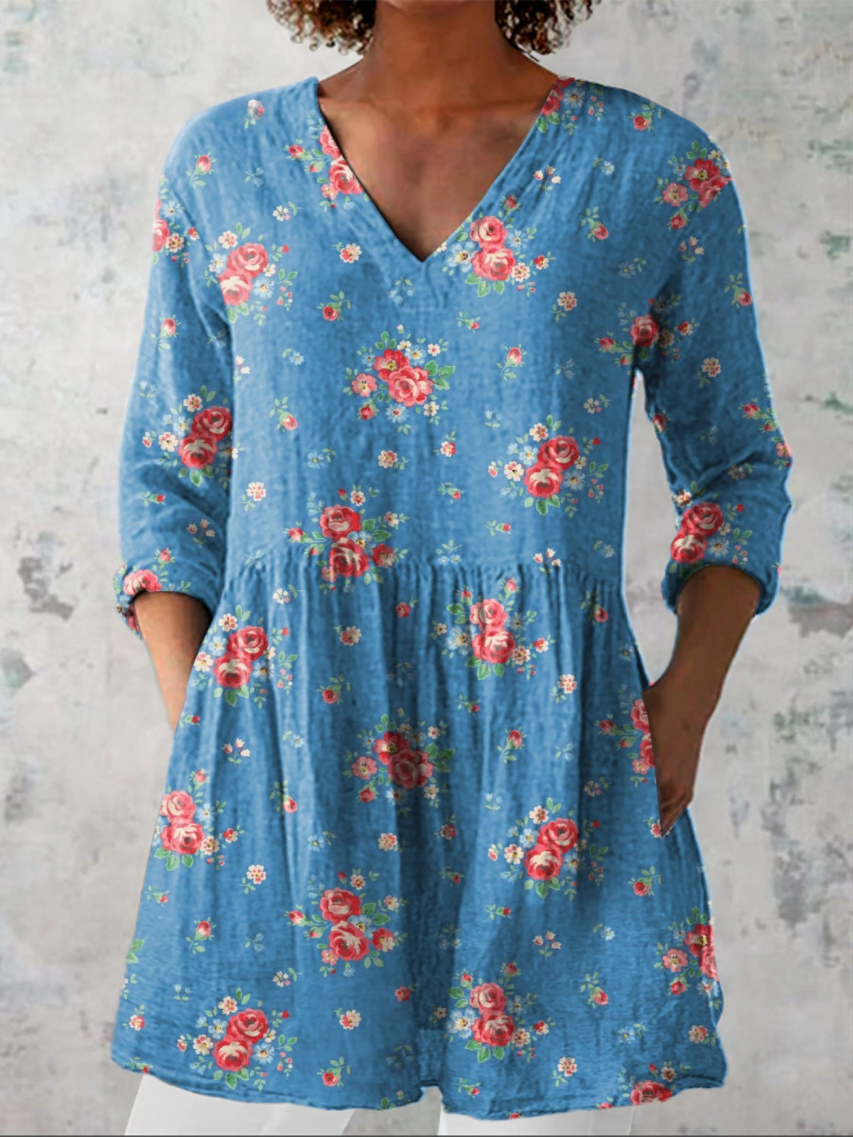 MÉLANIE™ | LANG BLUSE MED V-HALS