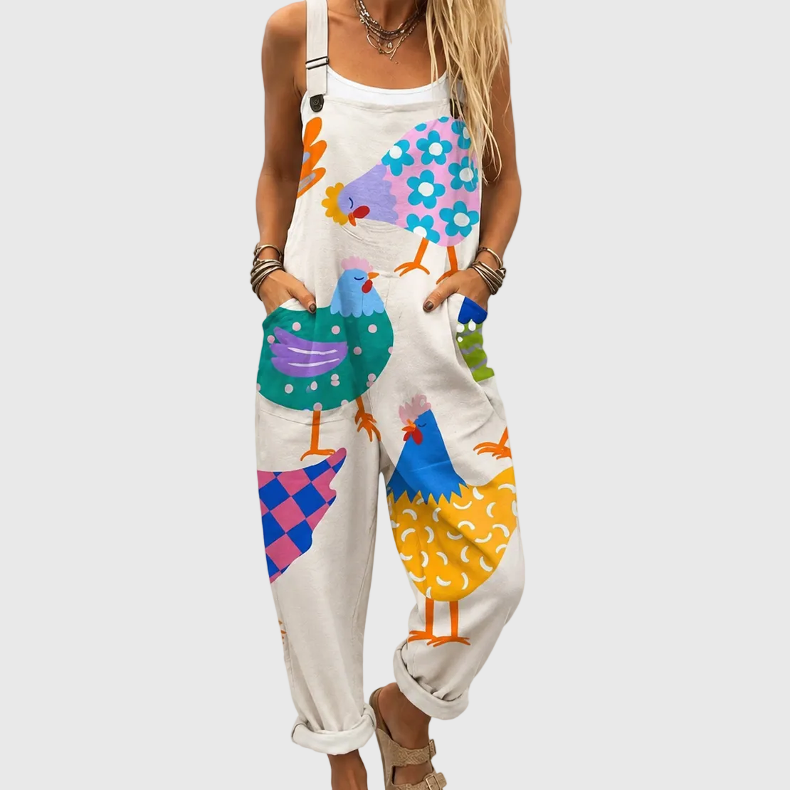 SYNNØVE™ | FARGERIK HØNS PRINT MYK JUMPSUIT