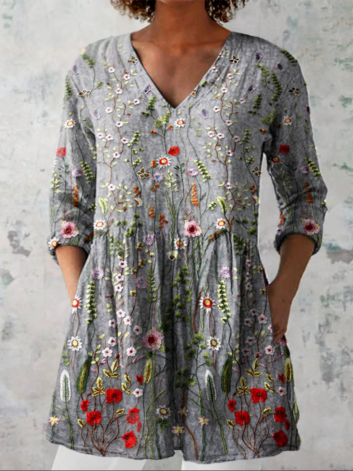 AMÉLIE™ | LANG BLUSE MED V-HALS