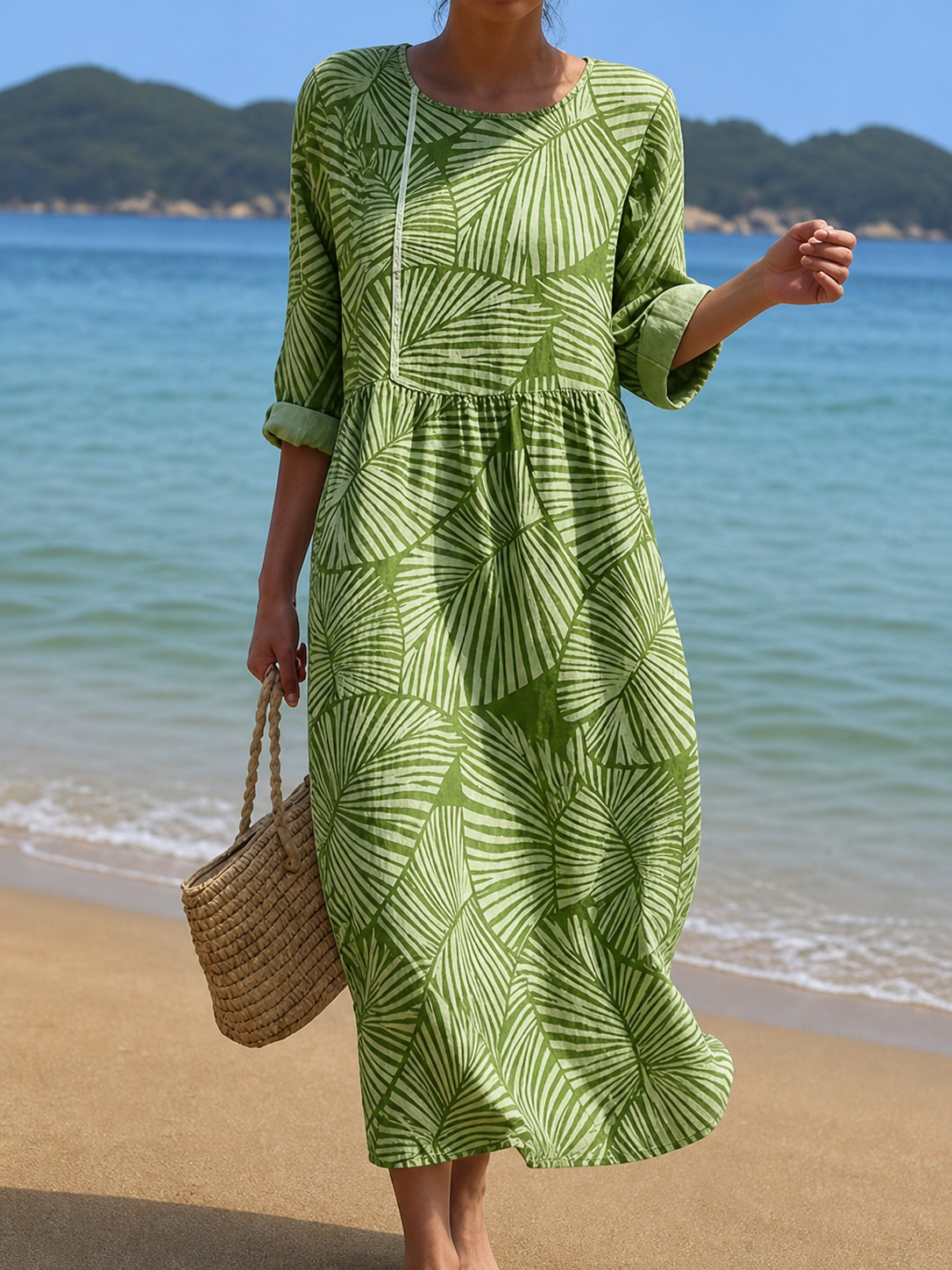 CECILIA™ | AVSLAPPET BLOMSTERPRINT STRANDKJOLE