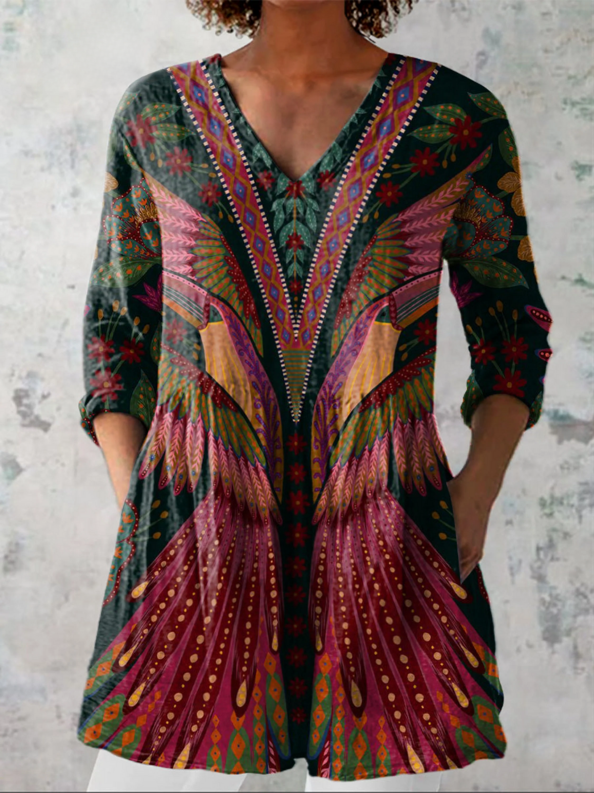 ADRIANNA™ | LANG V-HALS BLUSE