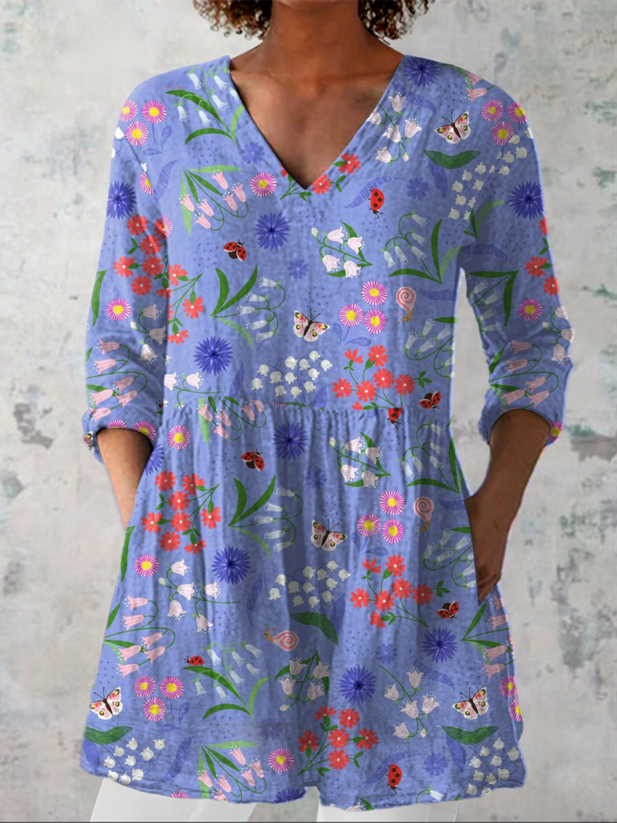 AILEEN™ | LANG BLUSE MED V-HALS