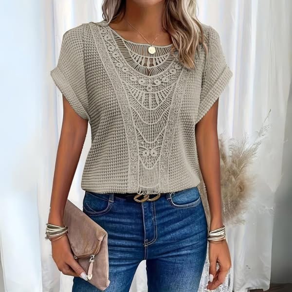 SOPHIE | TOPP MED VINTAGE BLONDEDETALJER