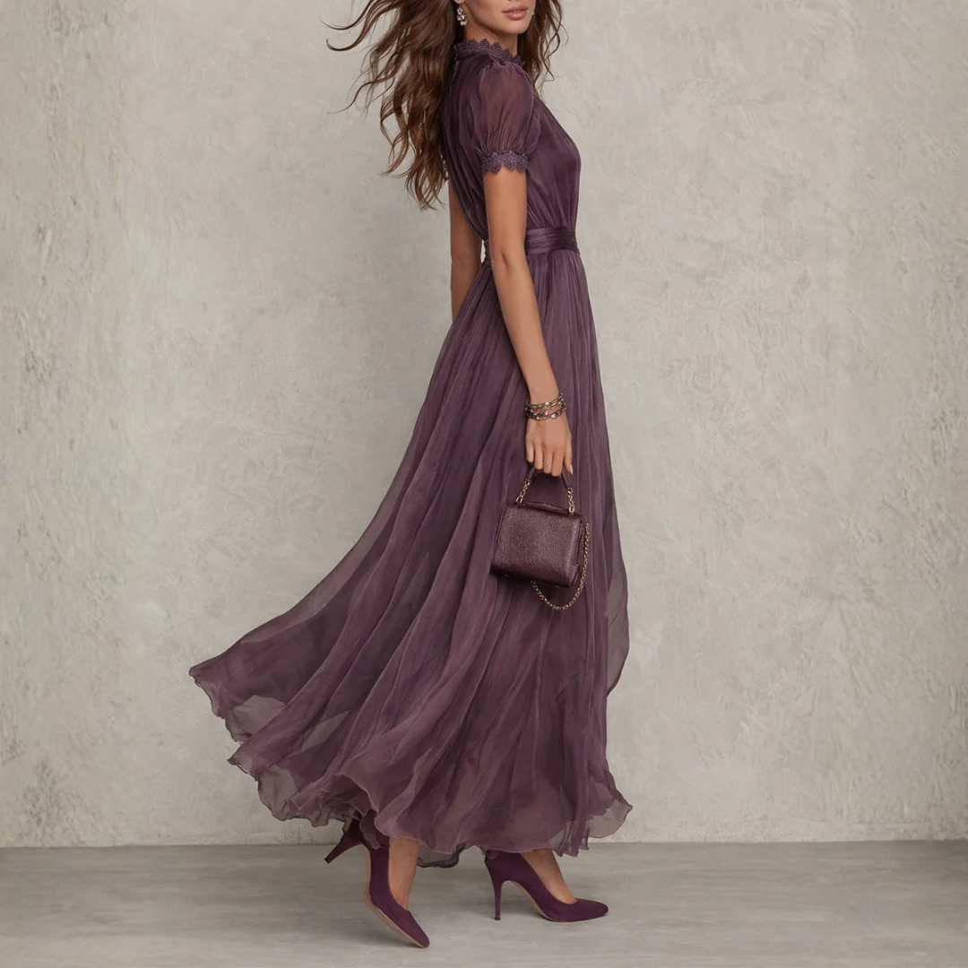 Vivienne | Blondekant Chiffon Maxikjole