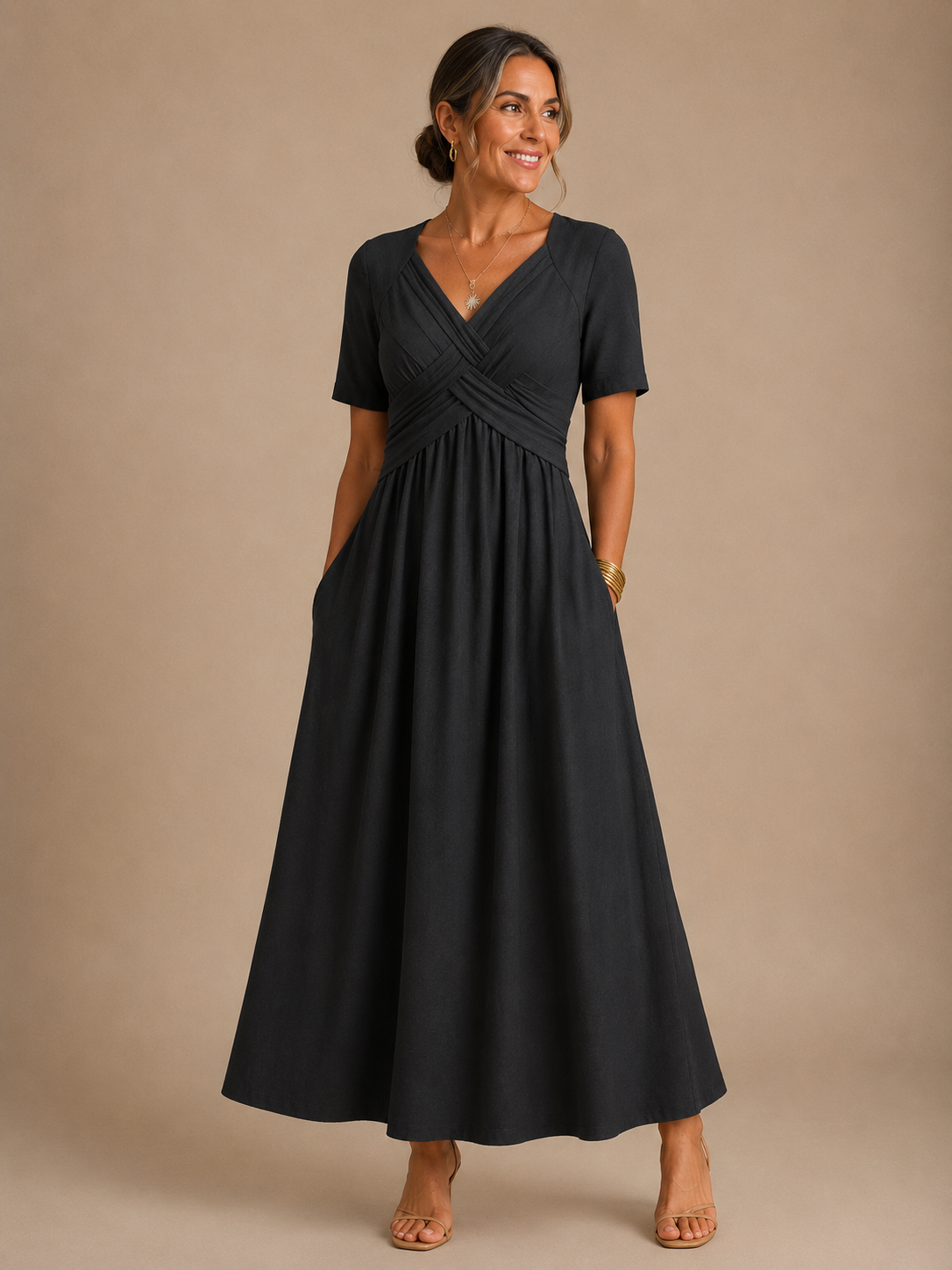 ANGELI™ | ELEGANT MIDIKJOLE — Svart