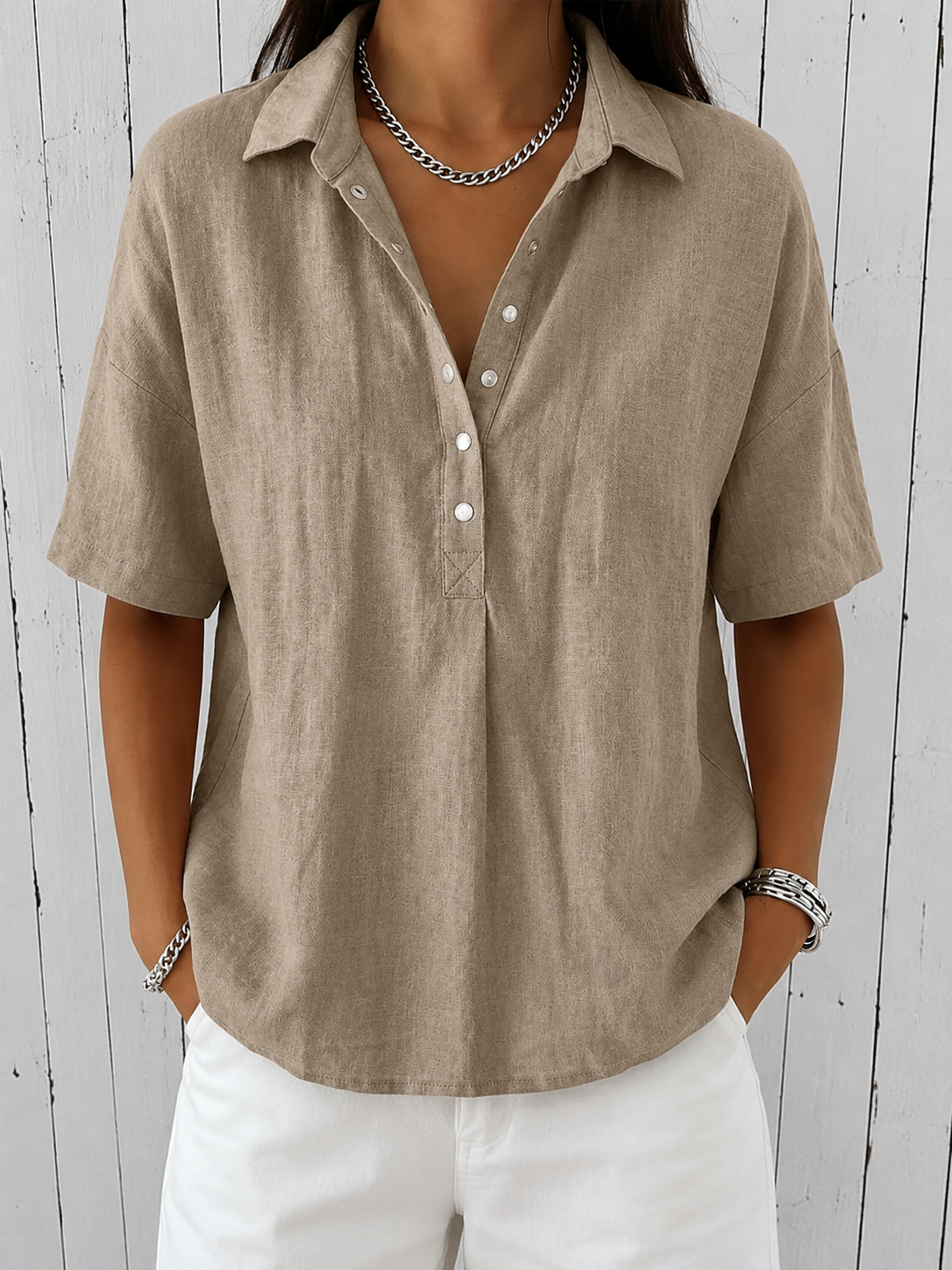 TAMPA AVA™ | KRAGE OG KNAPPE BLUSE