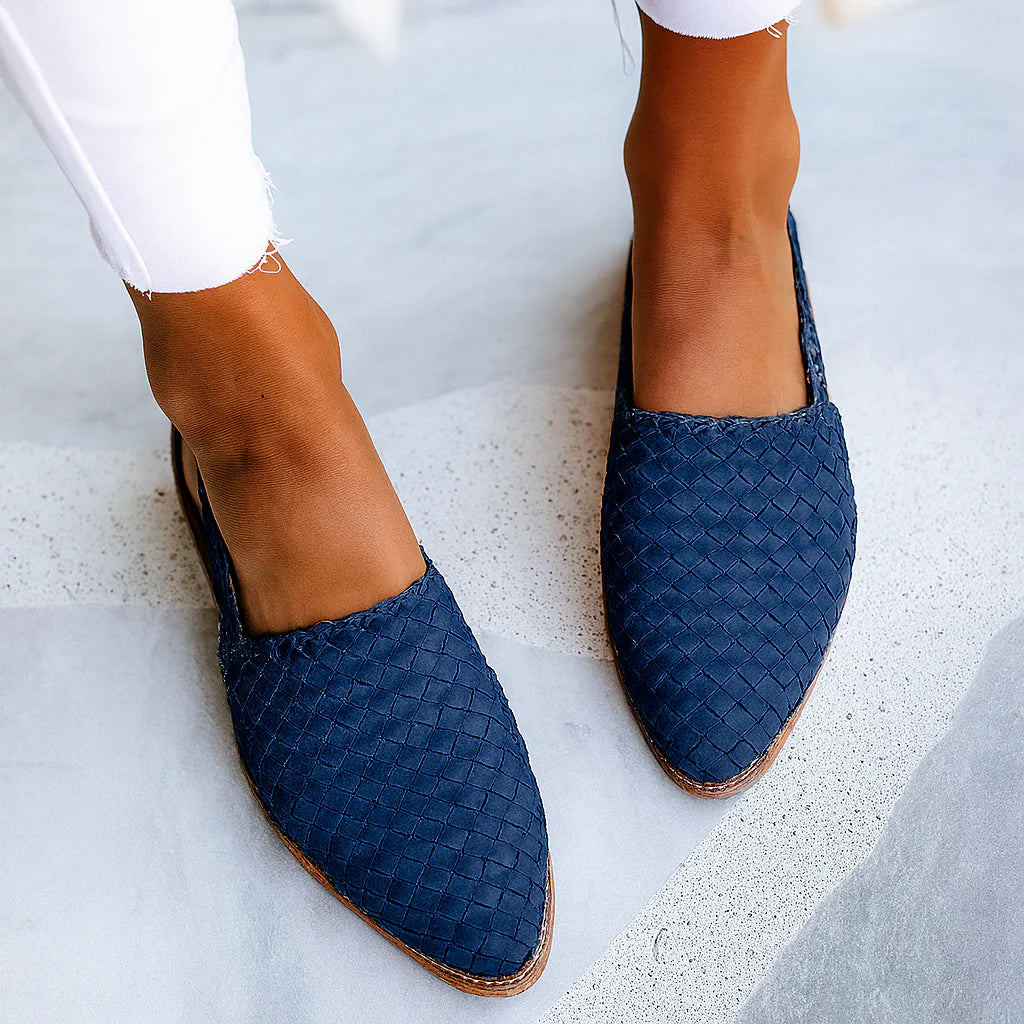 ROSENWYN™ | FLAT SANDALER MED SPENNE OG SLIP-ON-DESIGN