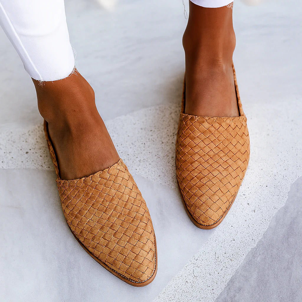 ROSENWYN™ | FLAT SANDALER MED SPENNE OG SLIP-ON-DESIGN