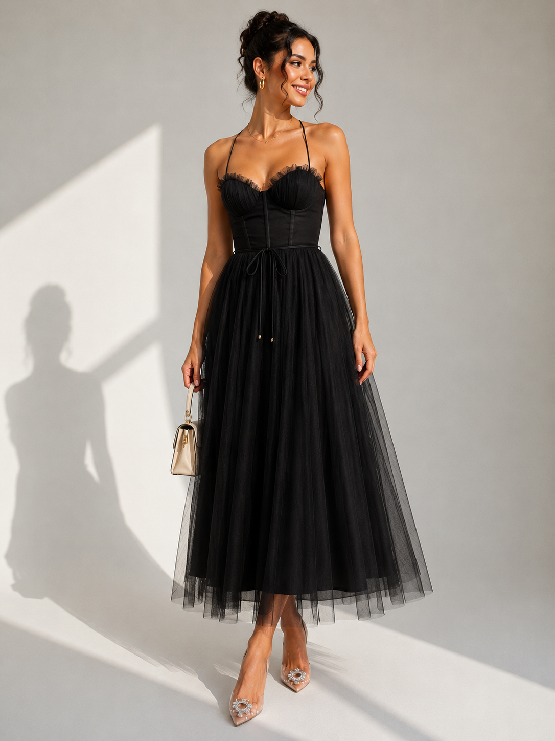 FELICJA™ | ELEGANT MIDIKJOLE — Svart