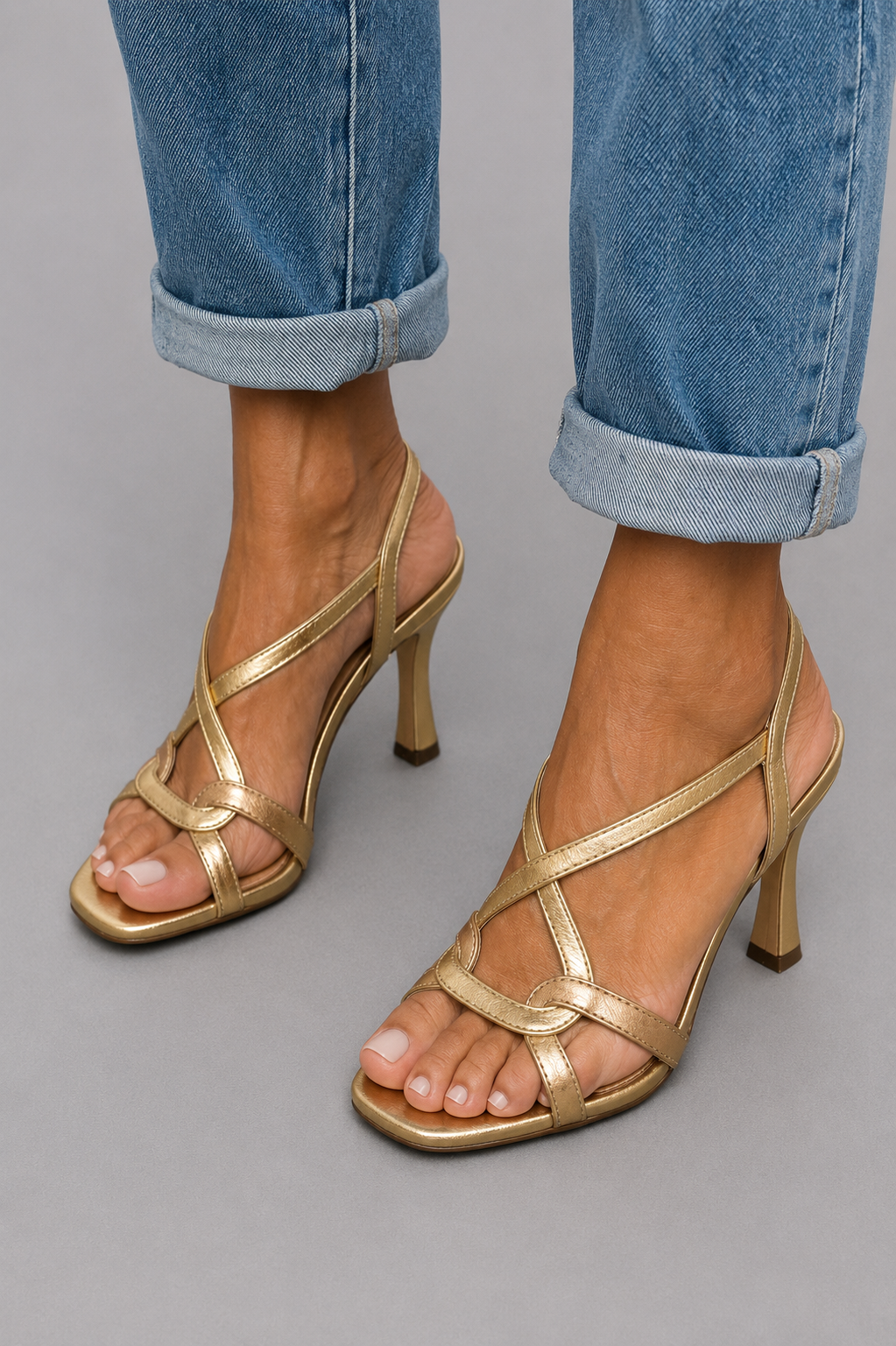 CASSIE™ | GYLDNE SOMMER CHARM HÆLER