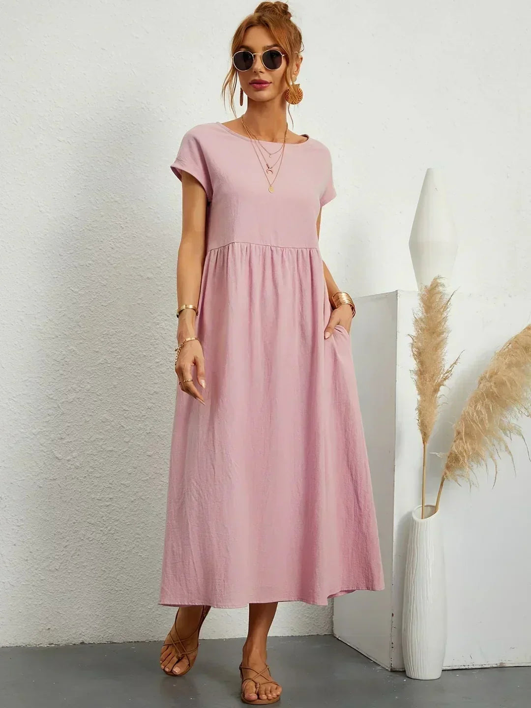 BIANKA™ | ELEGANT MIDIKJOLE — Rosa