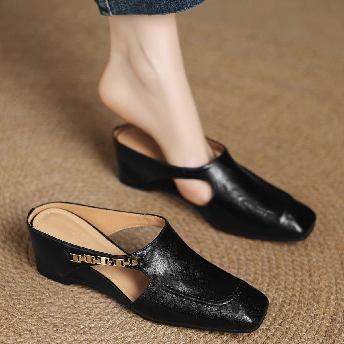 AVELLA™ | ELEGANTE MULES — Svart