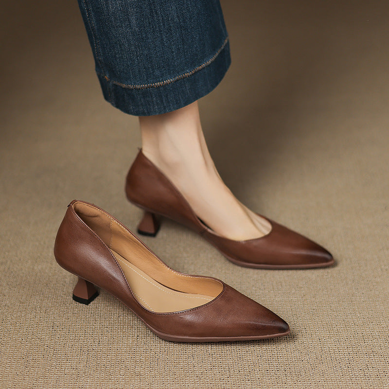 CALENNE™ | HÆLSKO MED LAV HÆL — Cognac Brown