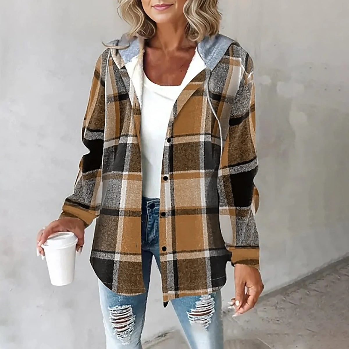 KRISTINE™ | RUTETE SKJORTEJAKKE MED HETTE — Camel Plaid