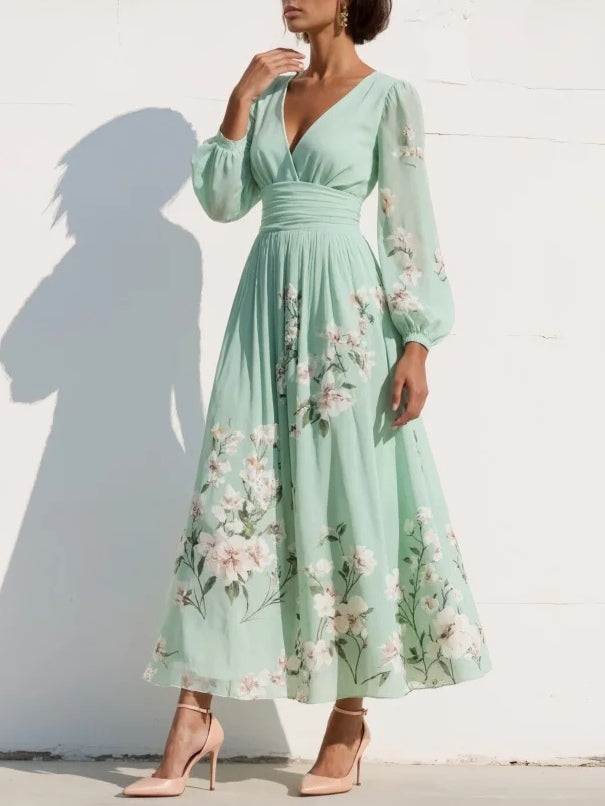 Odelia | Blomstret Midikjole med Flytende Silhuett