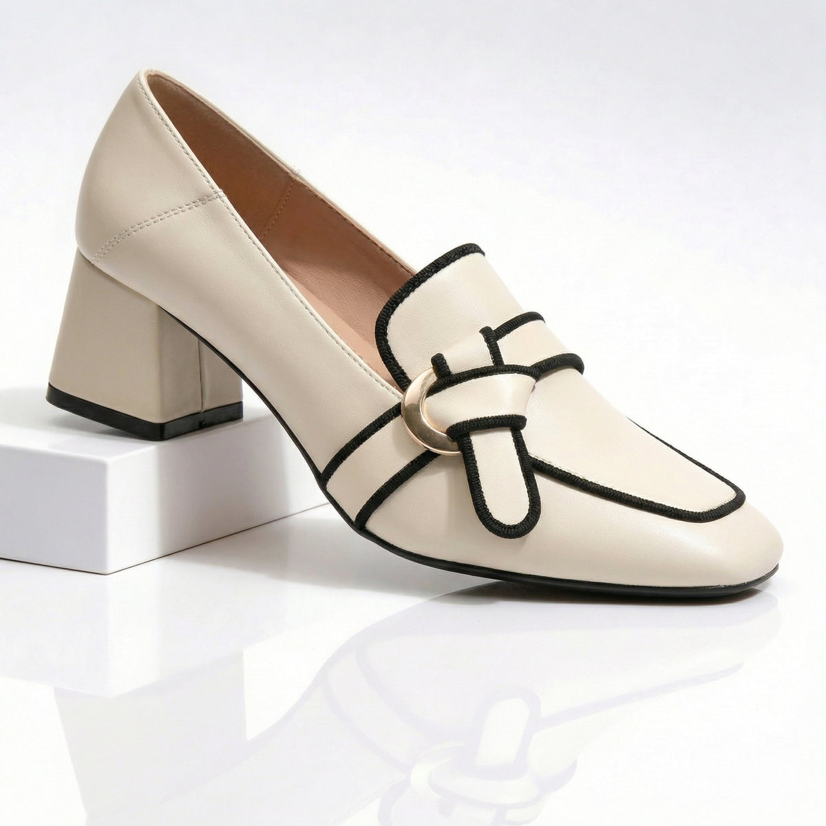 LIVIA™ | OUTLINE LOAFERS