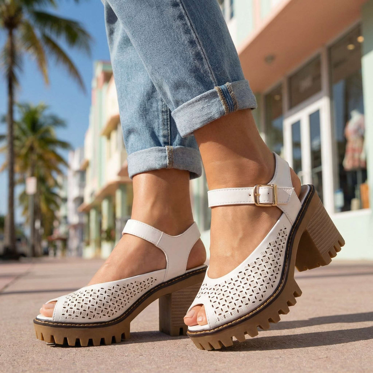 Larissa | Sandal Hæler