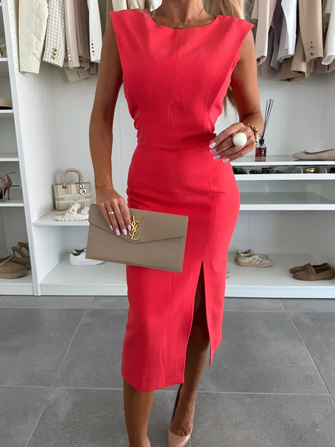 GABRIELA™ | ELEGANT MIDIKJOLE