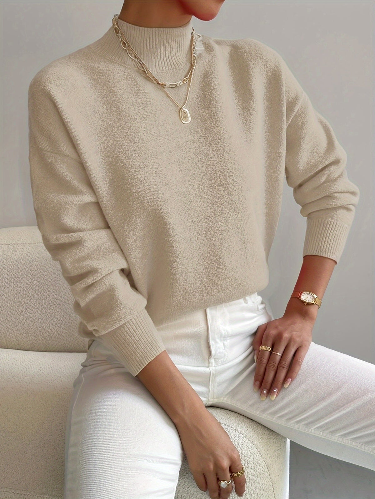 Christine™ Genser med Ståkrage — Beige