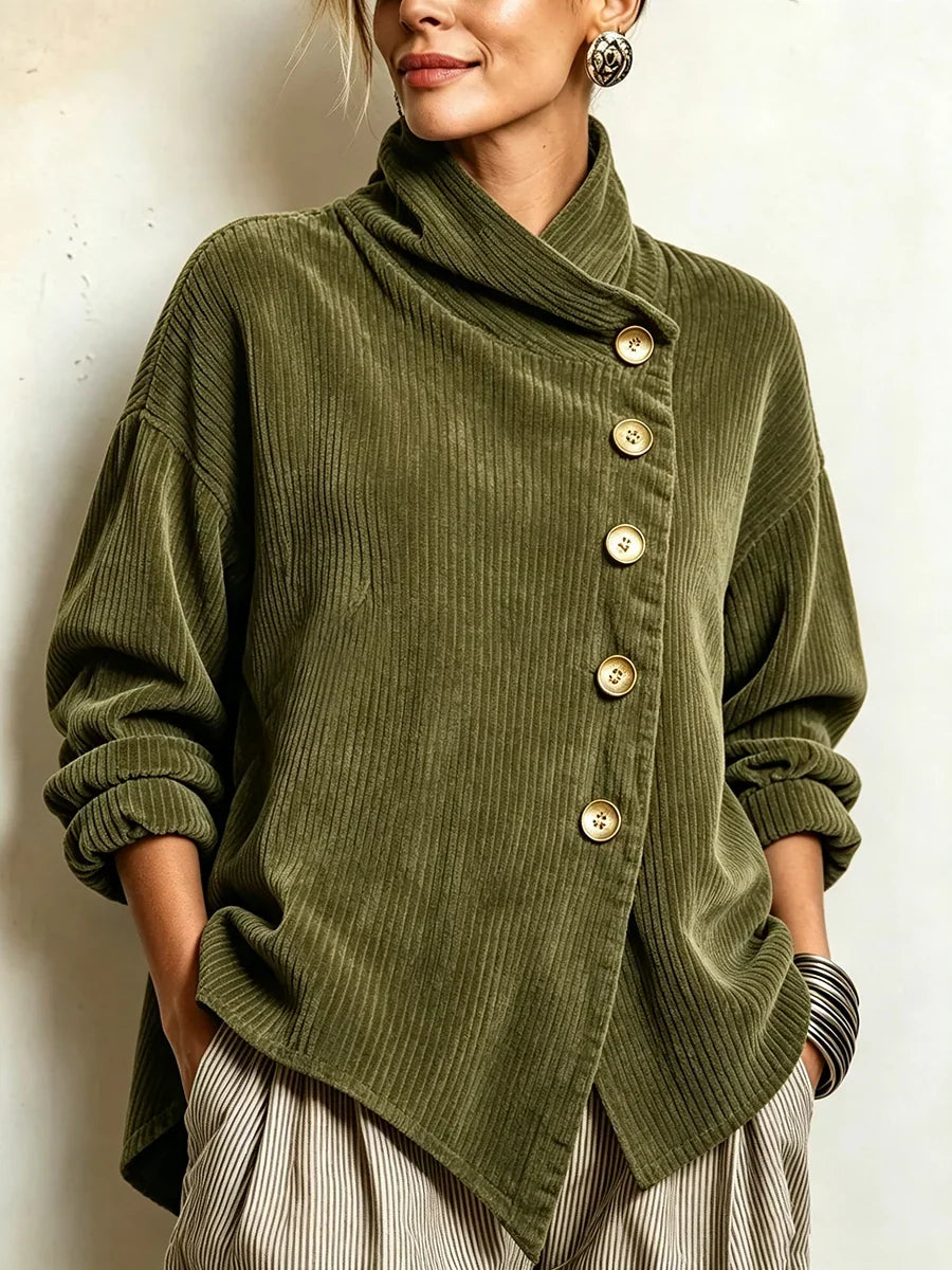 ANJA™ | KNAPPEBLUSE MED KRAGE — Olive Green