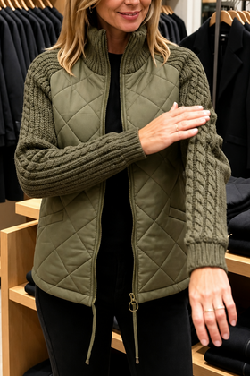 Mørkegrønn