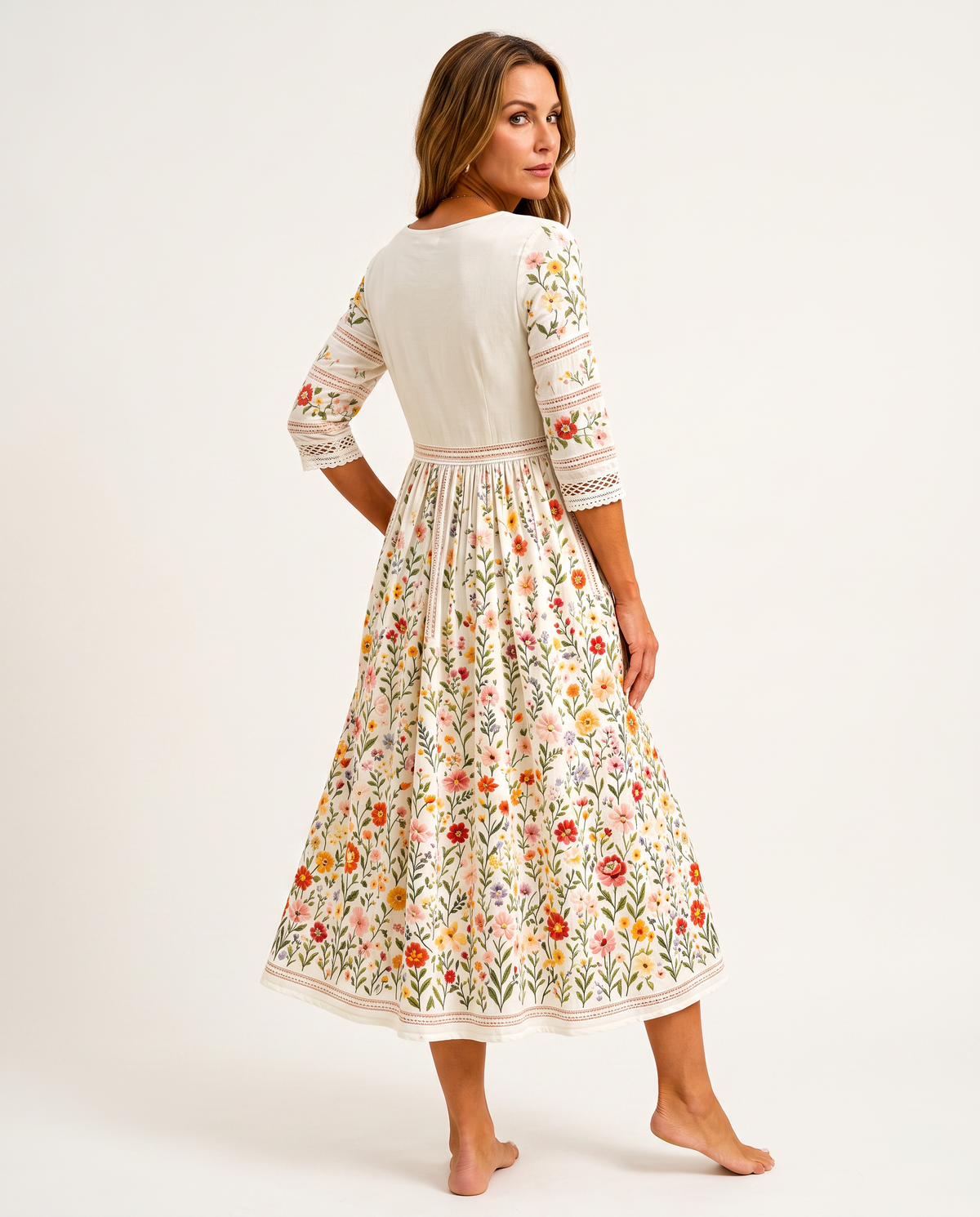 ELODIE™ | MARKBLOMST MAXI-KJOLE MED LOMMER